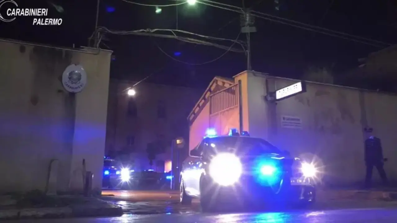 Mafia, 1.200 carabinieri impegnati in una maxi operazione con centinaia di arresti contro la ricostruzione della Cupola