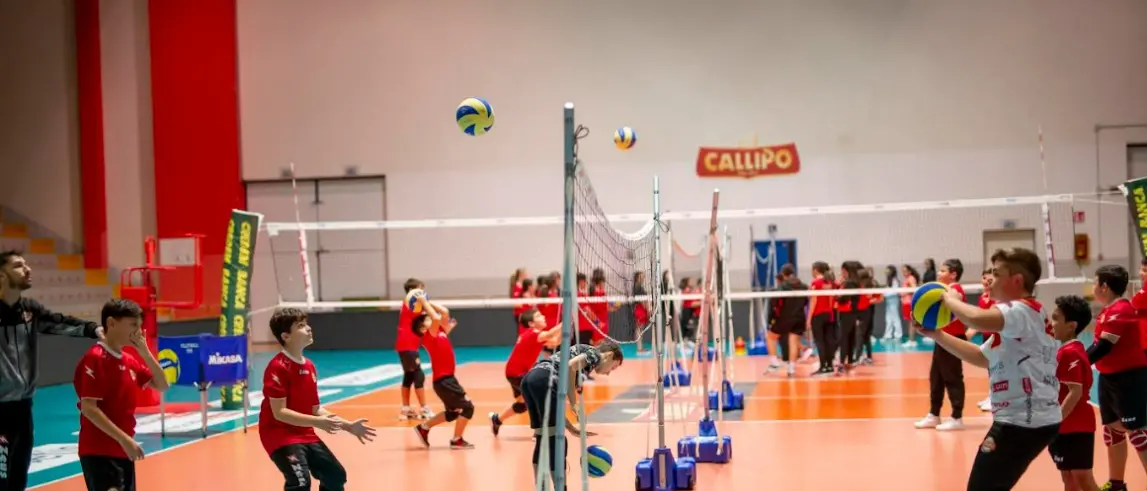 Volley, passione e nuove sfide: il settore giovanile della Tonno Callipo in continua crescita