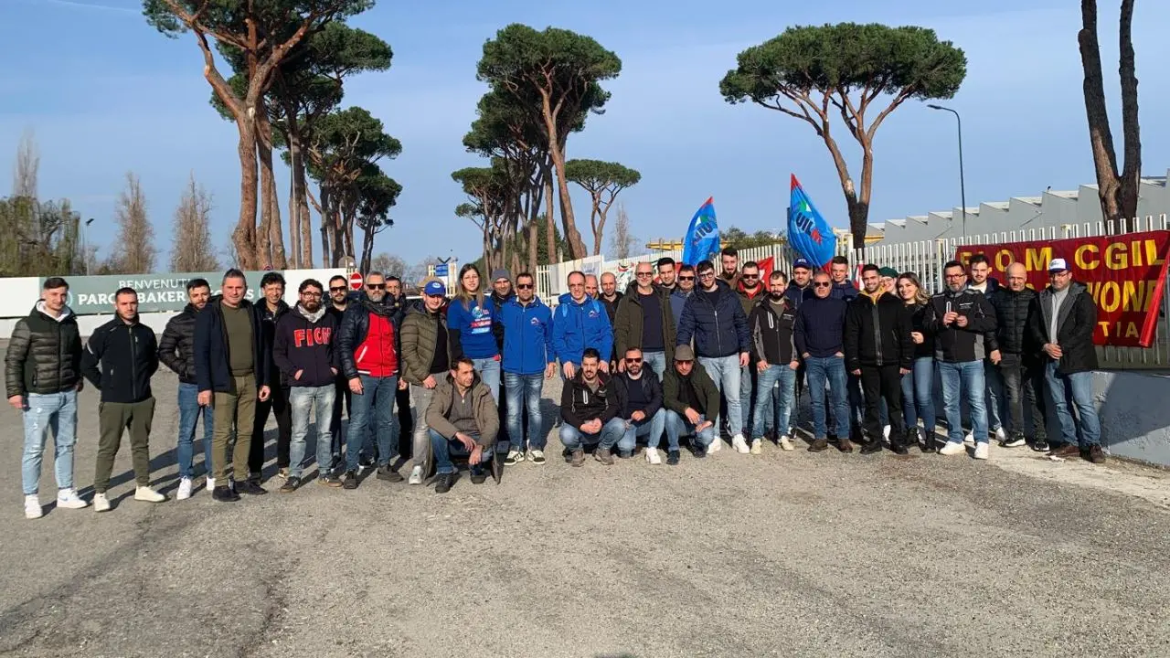 Metalmeccanici in sciopero, venerdì il corteo per le vie di Vibo. Prc: «Mobilitazione indispensabile»