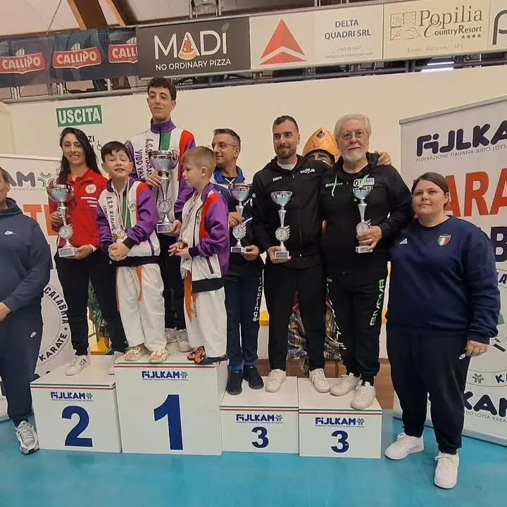 Karate, la Virtus Vibo Valentia si aggiudica il primo posto al Gran premio giovanissimi della Fijlkam su 20 società partecipanti