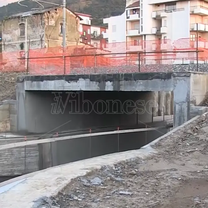 Sottopasso di Vibo Marina, Russo: «In arrivo 450mila euro per il completamento»
