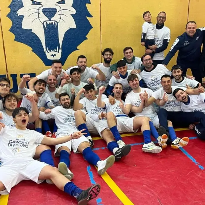 Calcio a 5, Futsal Filadelfia campione con tre giornate di anticipo. Il portiere Grandinetti: «Non eravamo partiti per vincere, ora ce la godiamo»
