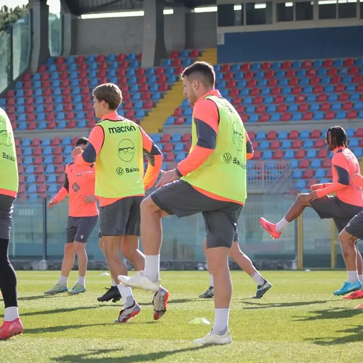 Stadio Luigi Razza off limits per la Vibonese ma ad allenarsi arriva la Reggiana