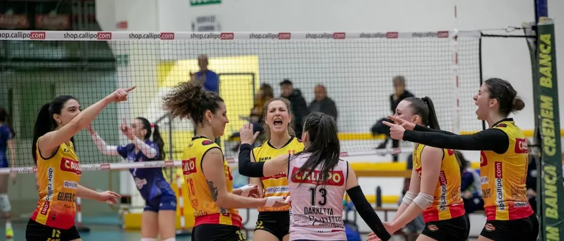 Cuore e carattere, la Tonno Callipo vince sul Catania e allunga ancora in vetta