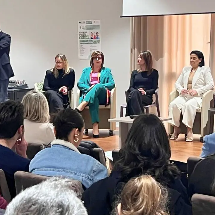 Donne e lavoro, a Pizzo un focus sulle criticità. Gualtieri (Cisl): «Divario di genere ancora troppo forte, servono azioni concrete»