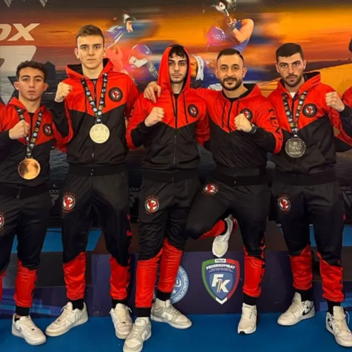 Kickboxing, la Fenix Sport Academy in evidenza al torneo mondiale. Il coach Lo Preiato: «Risultati che testimoniano la nostra qualità»