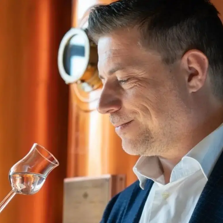 Sebastiano Caffo alla guida del Consorzio nazionale della grappa, Falbo: «Testimone della migliore imprenditoria calabrese»