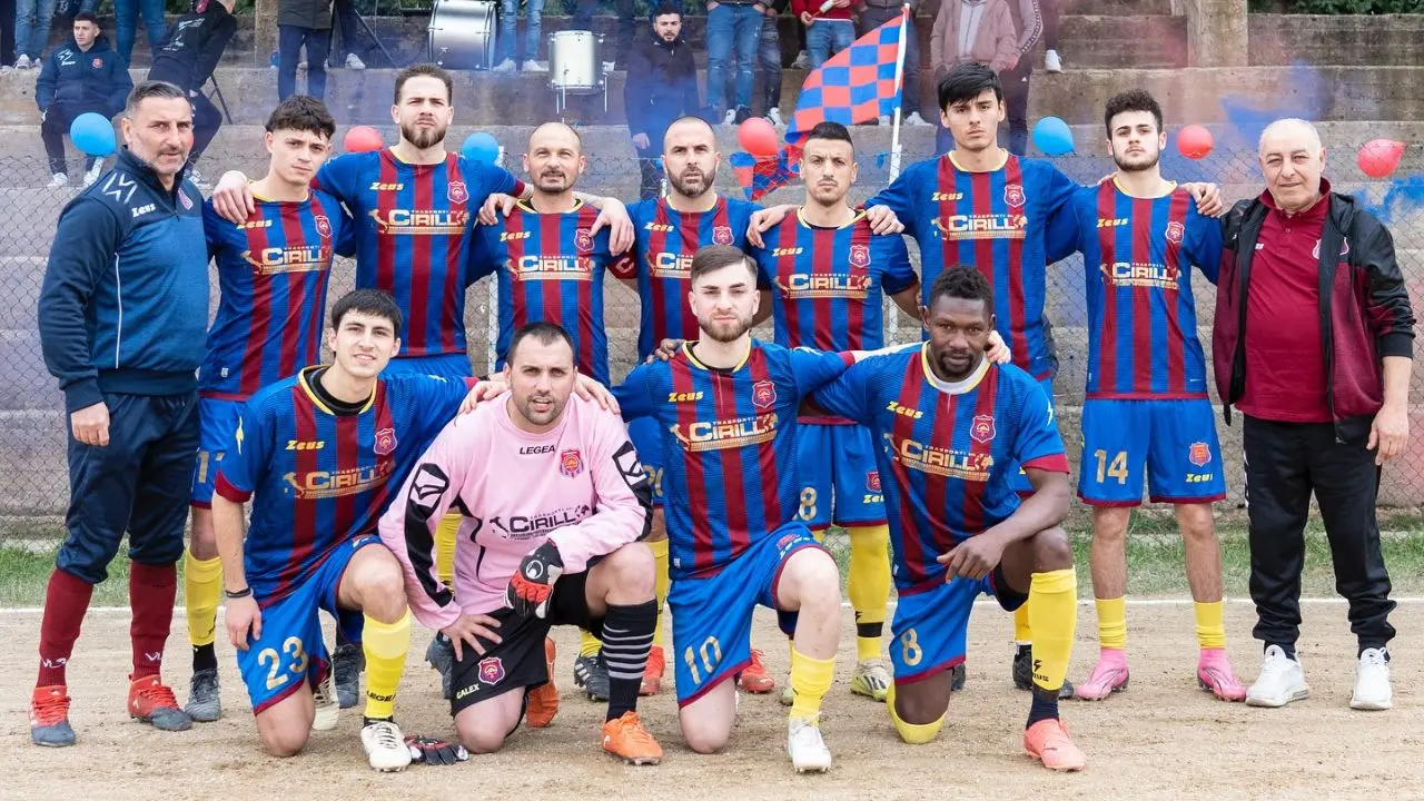 Prima Categoria, (mezzo) passo falso per l'asd Pizzo che contro il Prasar non va oltre lo 0-0. Real Fabriziese beffata nel finale