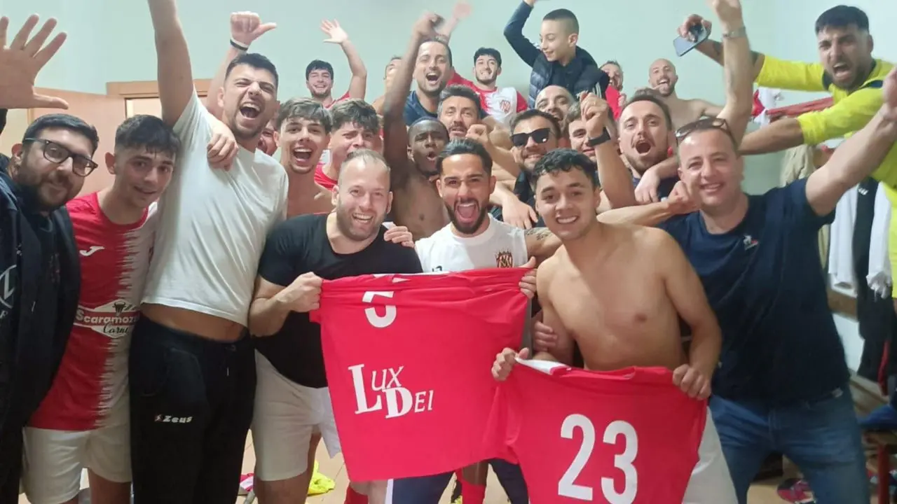 Terza Categoria, vittoria e dedica speciale per la capolista Tropea. L'asd Mileto asfalta (5-2) il Pernocari nello scontro play off
