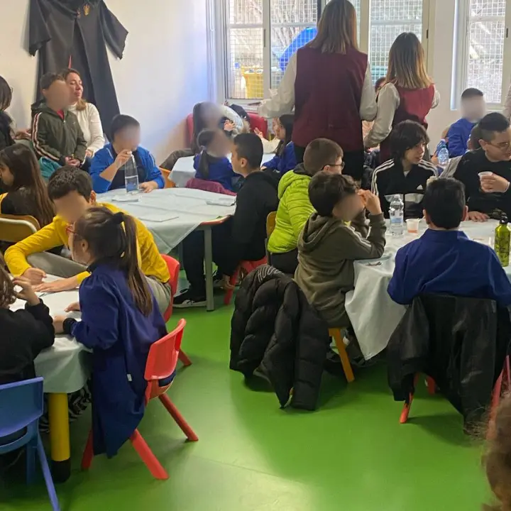 Successo per la II edizione di \"Mani in Pasta\" all'Istituto Vespucci-Murmura di Vibo Marina: «Modello virtuoso di inclusione e formazione»