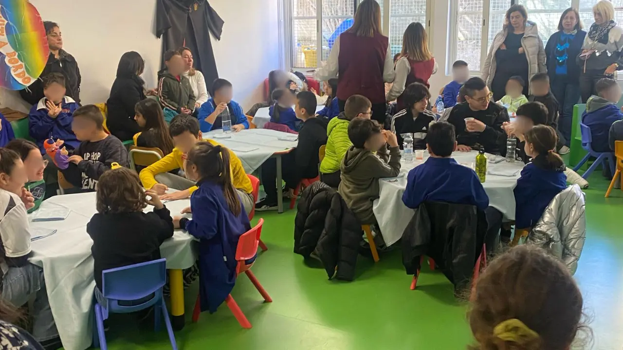 Successo per la II edizione di \"Mani in Pasta\" all'Istituto Vespucci-Murmura di Vibo Marina: «Modello virtuoso di inclusione e formazione»