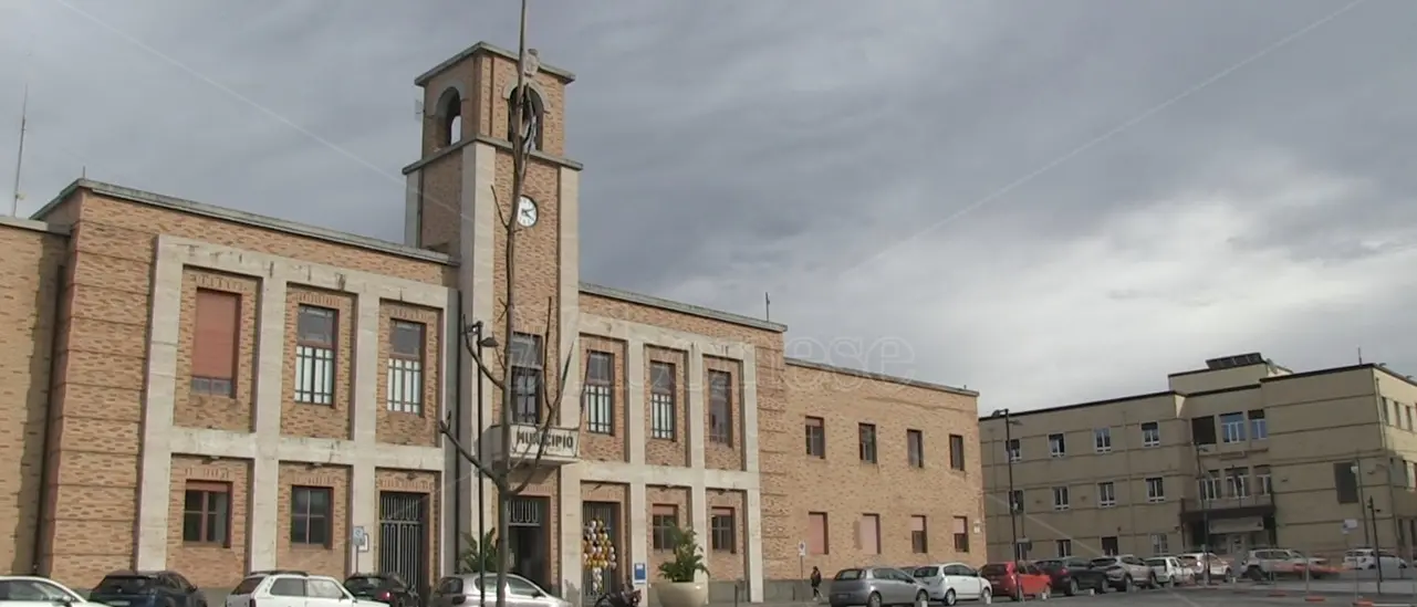 Vibo, piazza Municipio diventa area pedonale h24 per tutti i giorni dell'anno: ecco le nuove regole