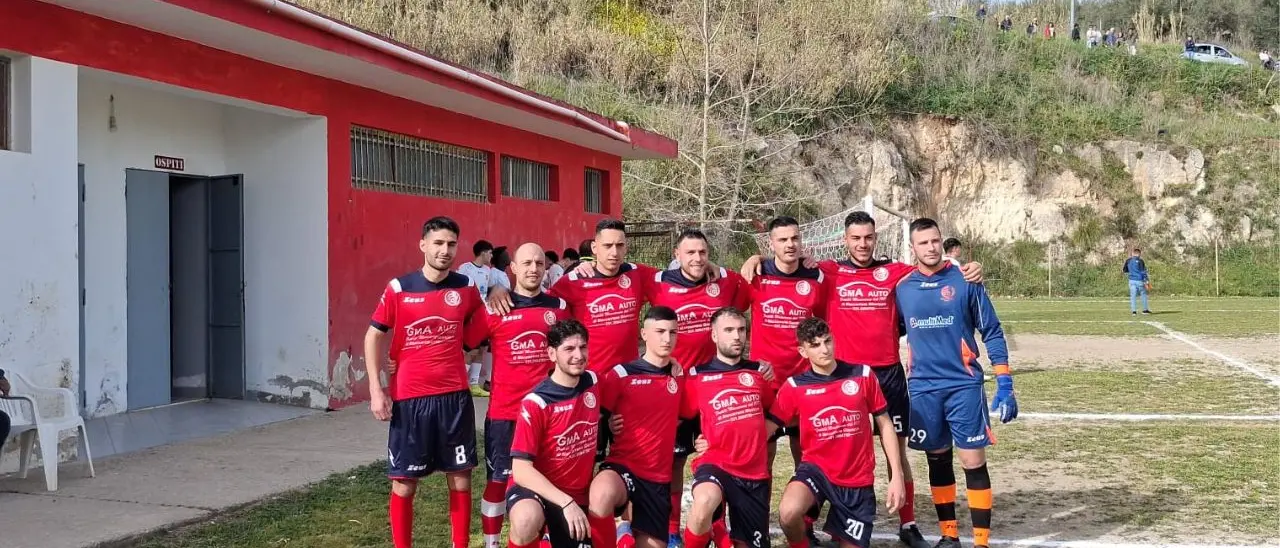 Seconda Categoria, lo Spilinga ipoteca il primo posto. Il Francica supera il Briatico in rimonta e il San Costantino centra la griglia play off: i risultati