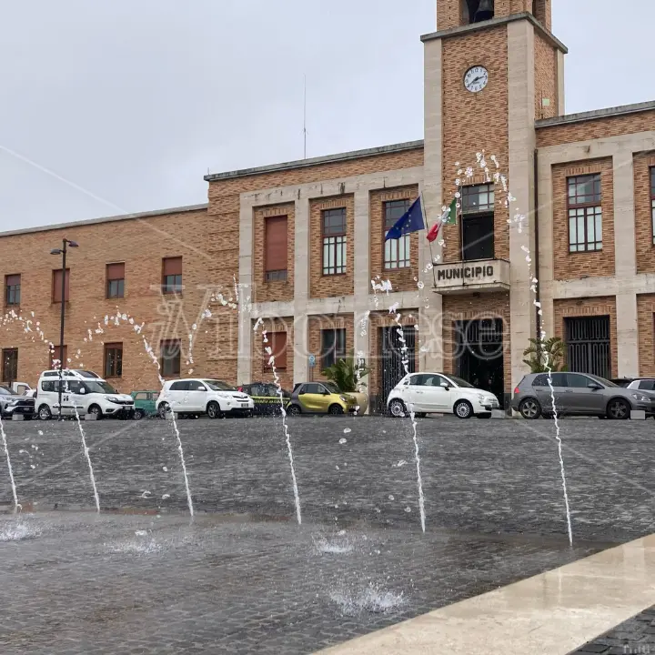 La nuova piazza Municipio non piace a 8 vibonesi su 10: i risultati del nostro sondaggio - VIDEO