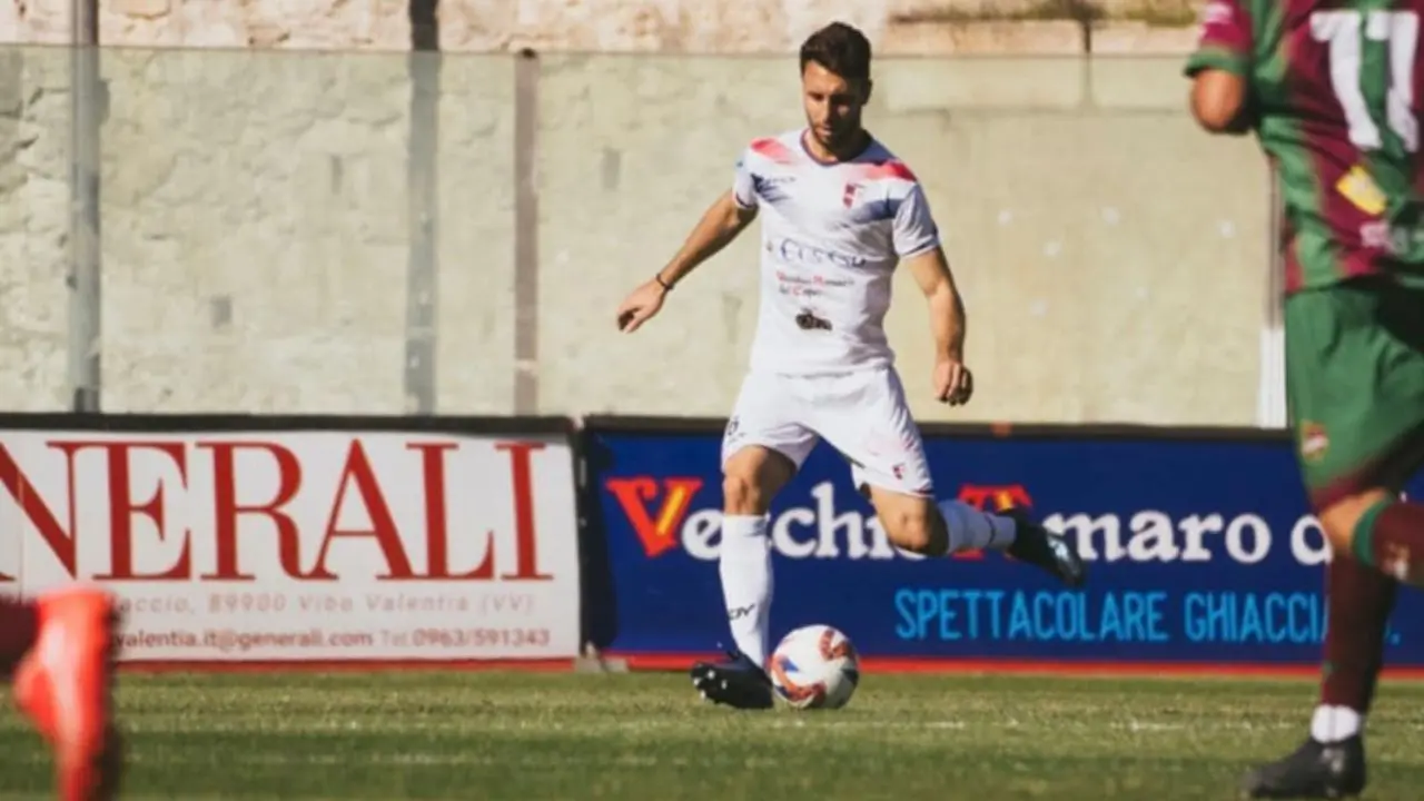 Vibonese, allo stadio Granillo il derby contro la Reggina. Capone: «Negli scontri diretti finora abbiamo faticato, ma stavolta vogliamo fare bene»