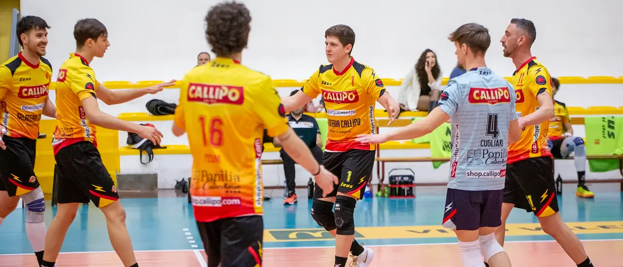 Volley, il derby calabrese è della capolista Lamezia: sconfitti per 3 a 0 i ragazzi della Tonno Callipo
