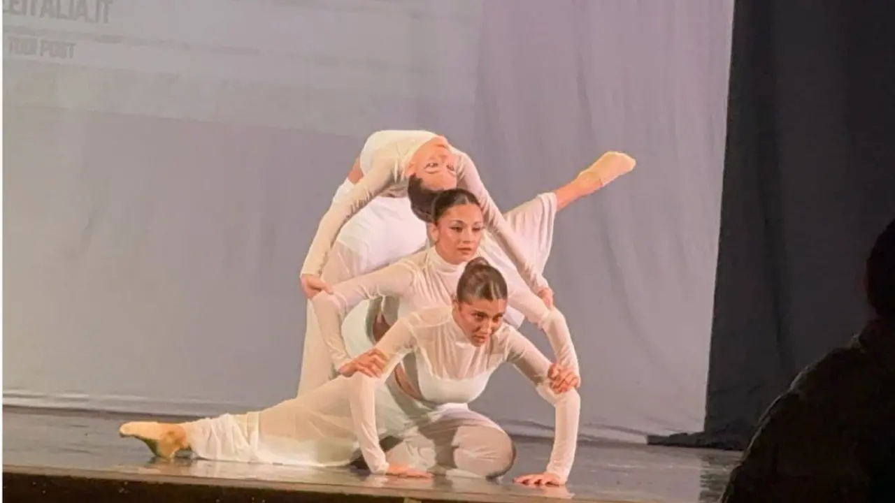 Le ragazze del Coreutico del Liceo Capialbi di Vibo vincono il ''Calabria Dance Edition''