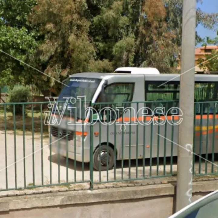 Drapia, scuolabus vecchi di 23 anni: il Comune bussa alla Regione per poter acquistare un mezzo idoneo anche al trasporto disabili