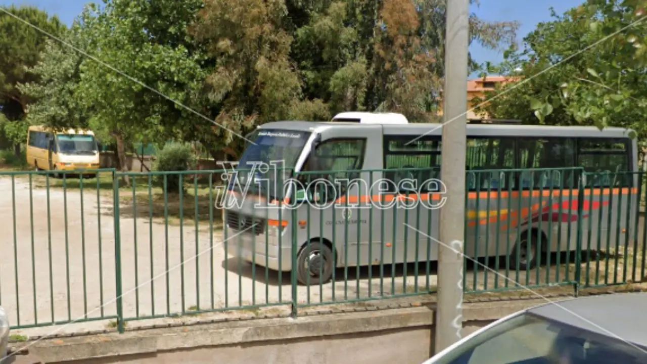 Drapia, scuolabus vecchi di 23 anni: il Comune bussa alla Regione per poter acquistare un mezzo idoneo anche al trasporto disabili