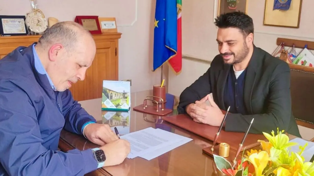 A Serra San Bruno arriva il sevizio a domicilio dei farmaci, il sindaco Barillari: «Strumento innovativo per tutelare i più fragili»