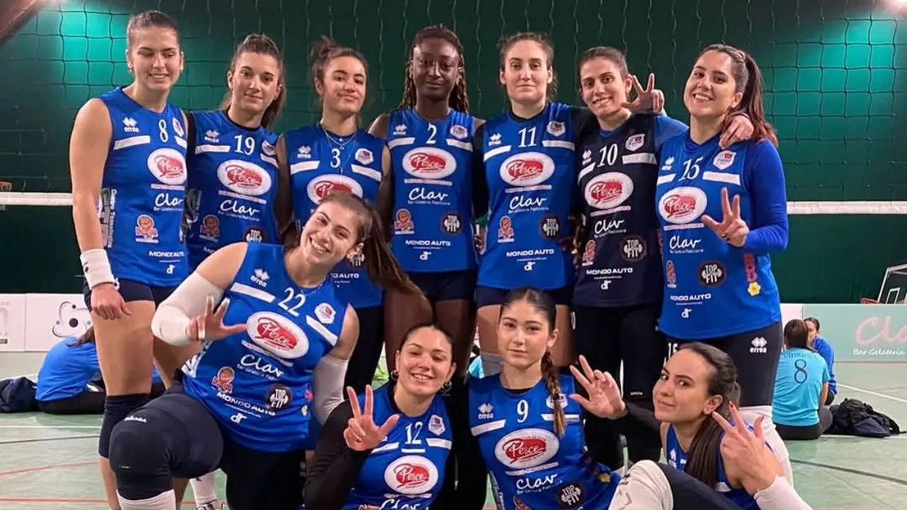 Volley femminile, il Panificio Pesce a un passo dalla Serie B2: domani la sfida decisiva contro il Paola