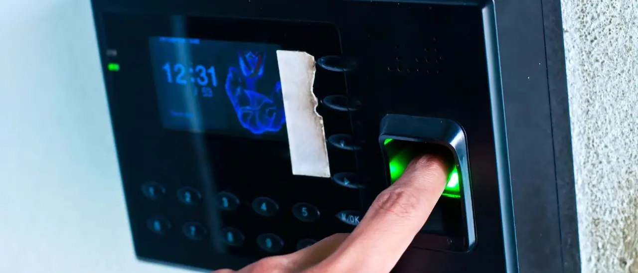 No alle impronte digitali per verificare le presenze sul posto di lavoro: la Flc-Cgil vince il ricorso contro l’istituto Galluppi di Tropea