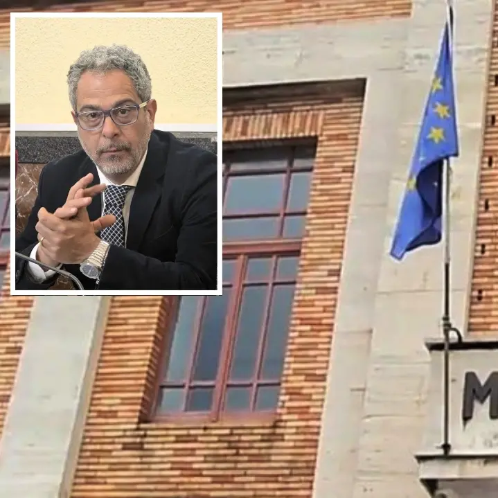 Comune di Vibo, parla Talarico: «Nessuna incompatibilità, resto al mio posto e vi spiego perché»