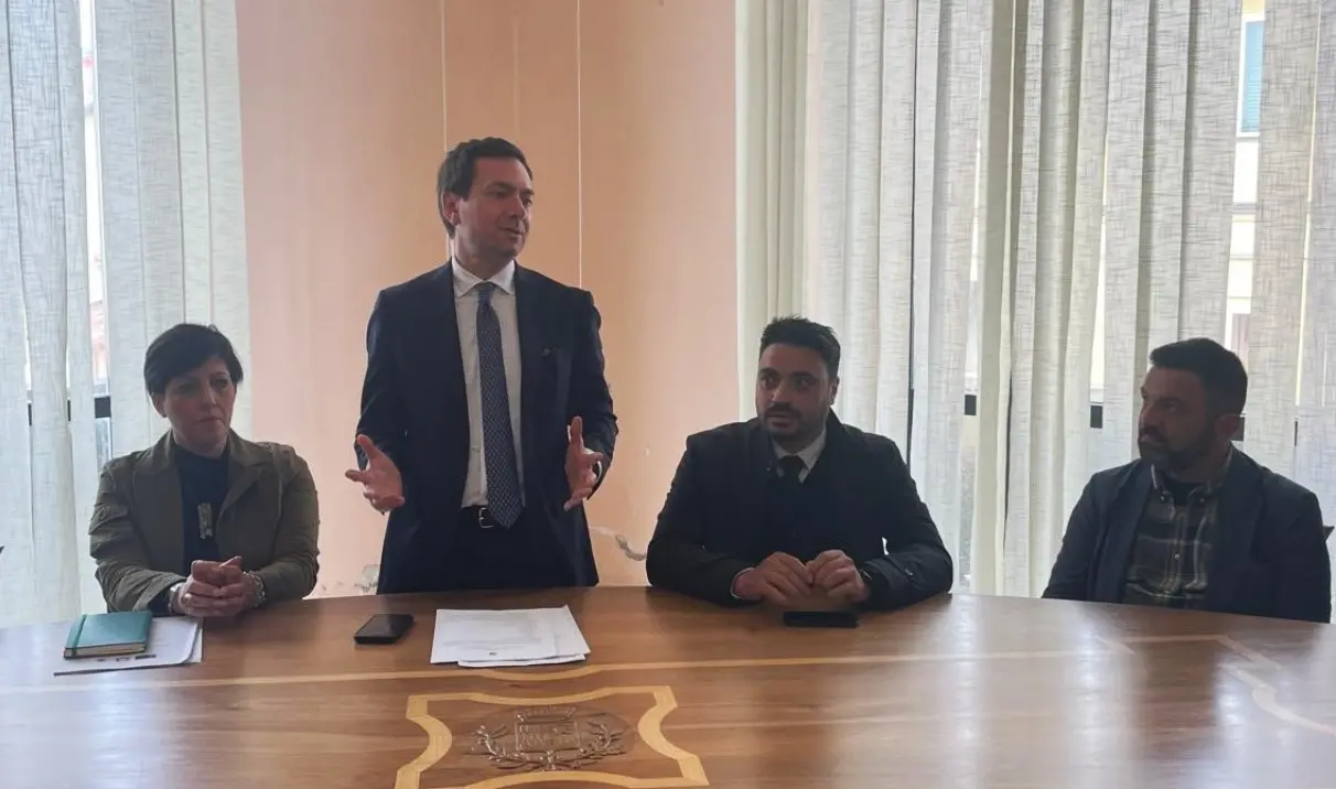 Botteghe artigiane e lotta allo spopolamento, la Regione mette in campo un milione di euro: il progetto presentato a Serra San Bruno