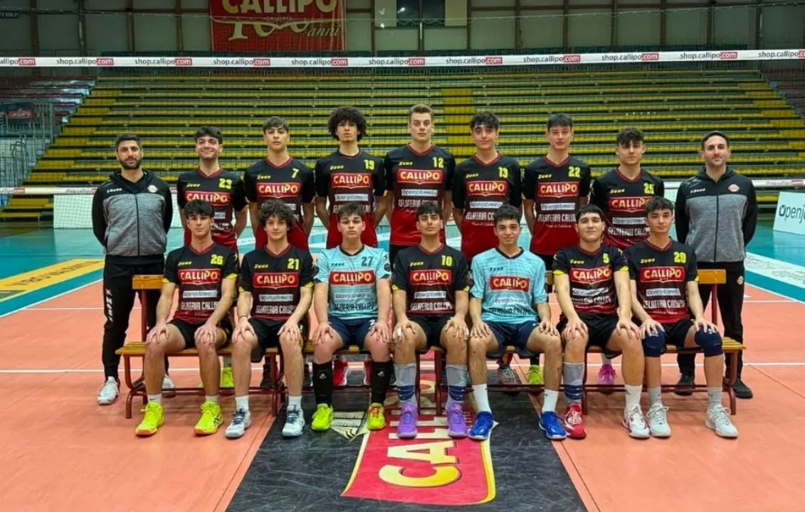 Volley, la Tonno Callipo Under 17 pronta per il Trofeo Bussinello. Coach Defina: «Orgogliosi di partecipare»