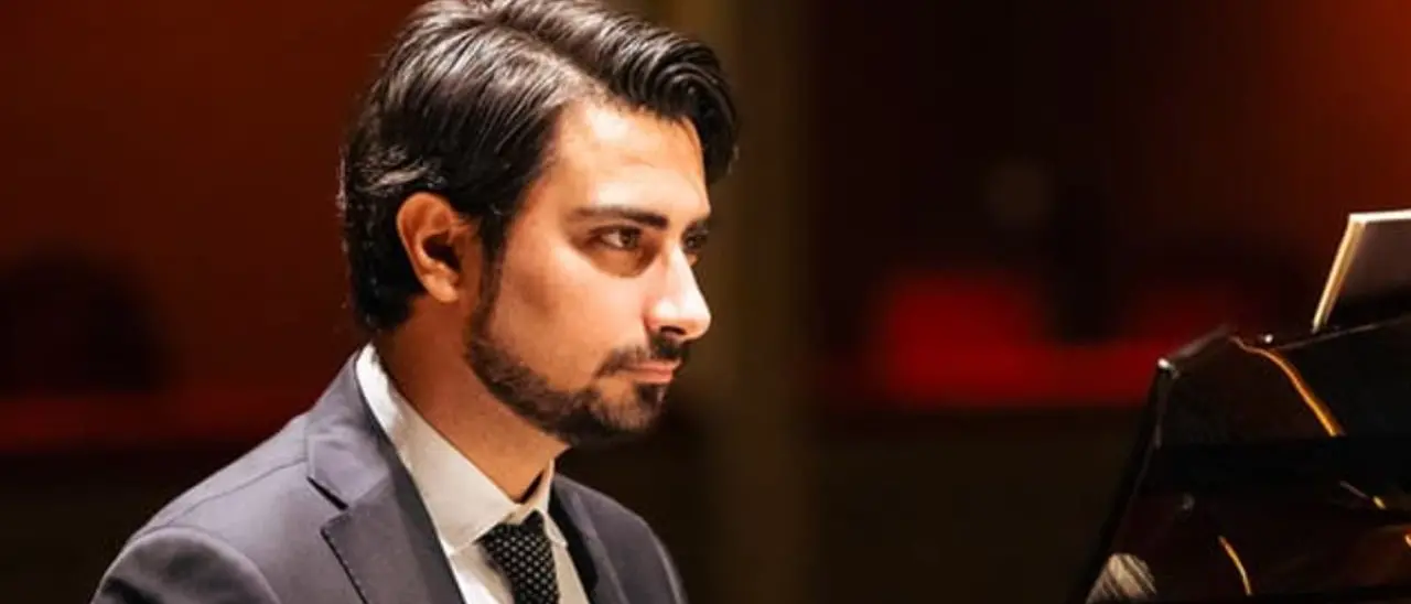 Vibo, tutto pronto al Torrefranca per il viaggio musicale tra Romanticismo e Novecento del pianista Lorenzo Bevacqua