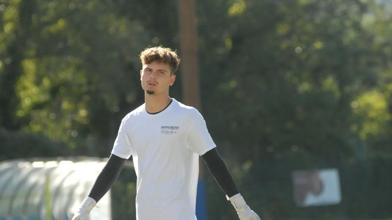 Eccellenza, il Soriano si gioca un'intera stagione contro Isola Capo Rizzuto. Lisi: «Abbiamo una voglia matta di scendere in campo»