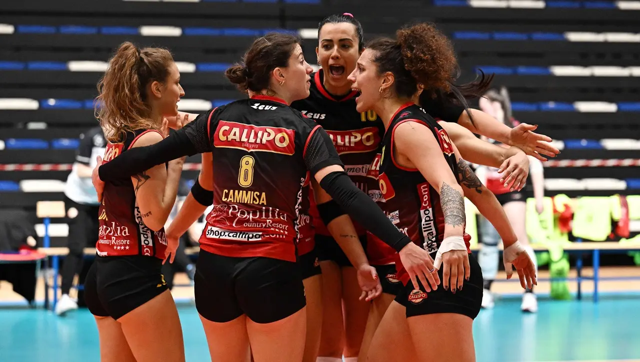 Show Tonno Callipo a Fasano: le ragazze vibonesi volano in finale di Coppa Italia grazie alla vittoria per 3 a 0 su Altamura