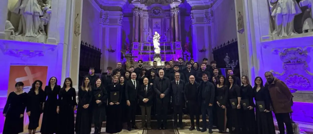 La musica sacra incanta Vibo: Duomo di San Leoluca gremito e fiume di applausi (con bis) per i concerti di Pasqua