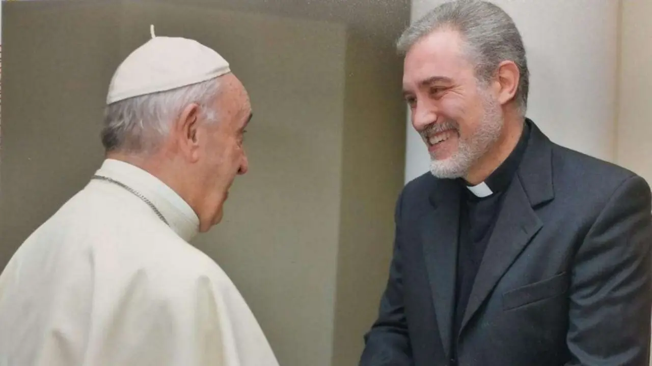 Morte di papa Francesco, il vescovo Attilio Nostro officerà una messa di suffragio questa sera nel Duomo di San Leoluca