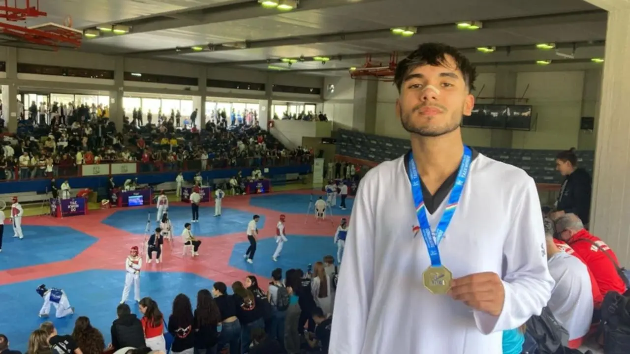 Asd Taekwondo, il vibonese Ernesto Falduto trionfa al torneo Lazio Combat. Il tecnico: «Ragazzo modello, ha sempre dimostrato impegno e dedizione»