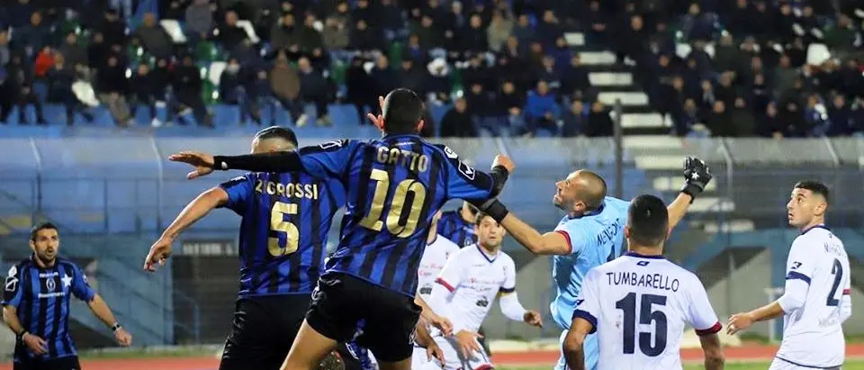 La Vibonese in dieci torna da Bisceglie con un punto prezioso - Video