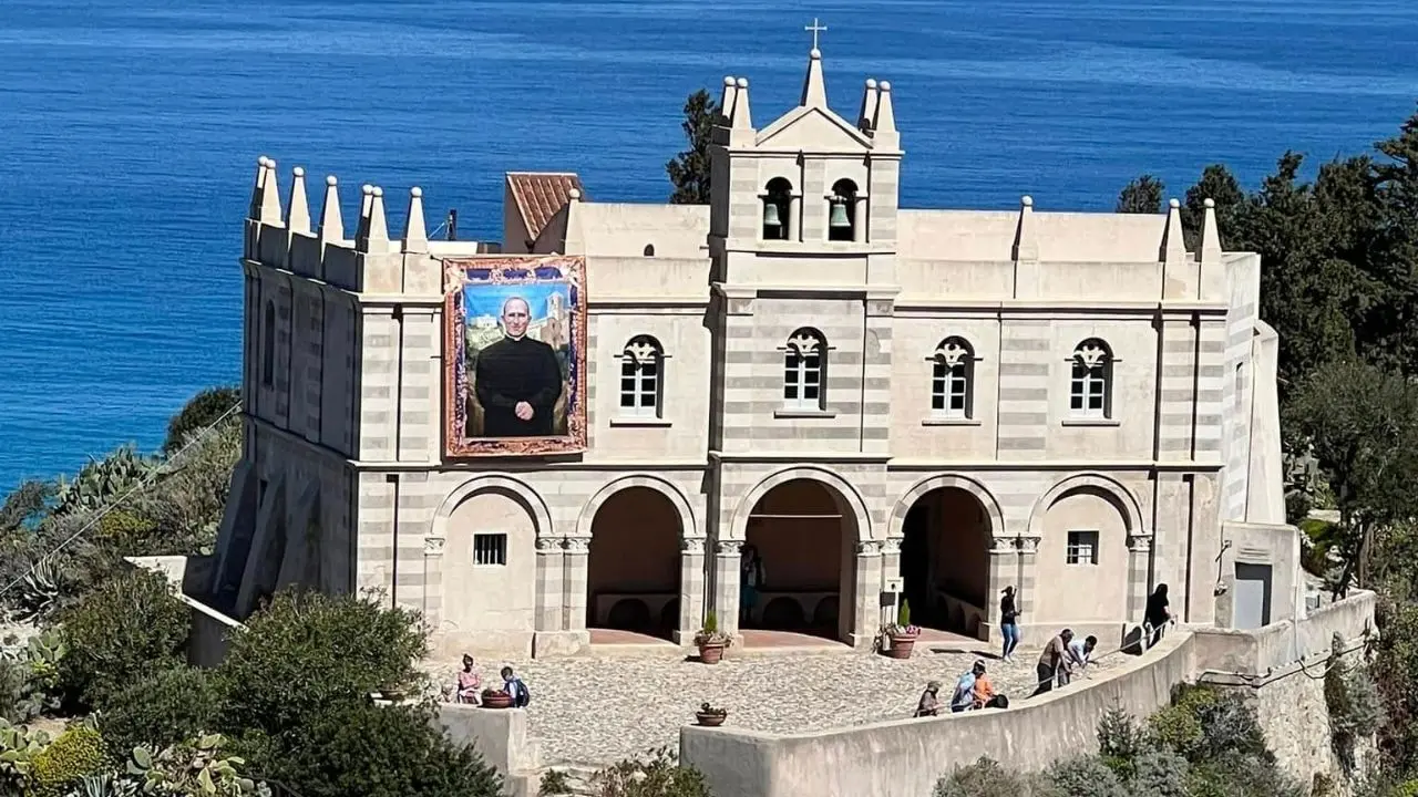Non solo mare e bianche spiagge, turismo religioso in crescita a Tropea. E potrebbe funzionare tutto l'anno