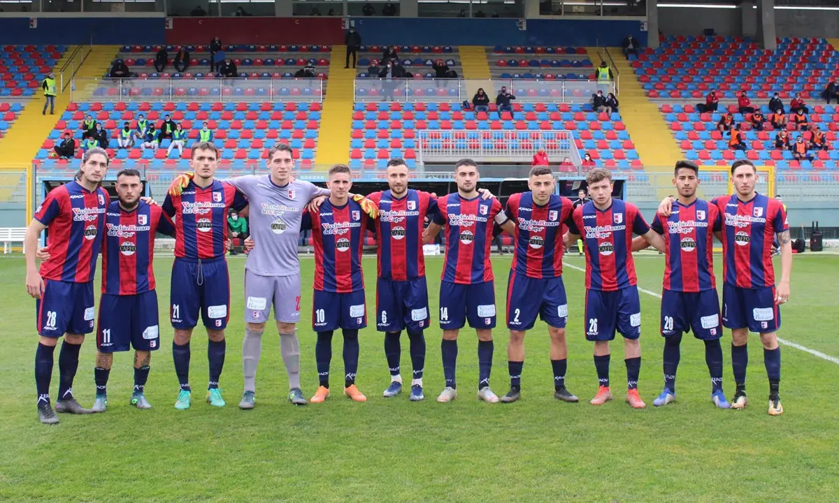 Vibonese, oggi serve un'impresa per battere la corazzata Bari