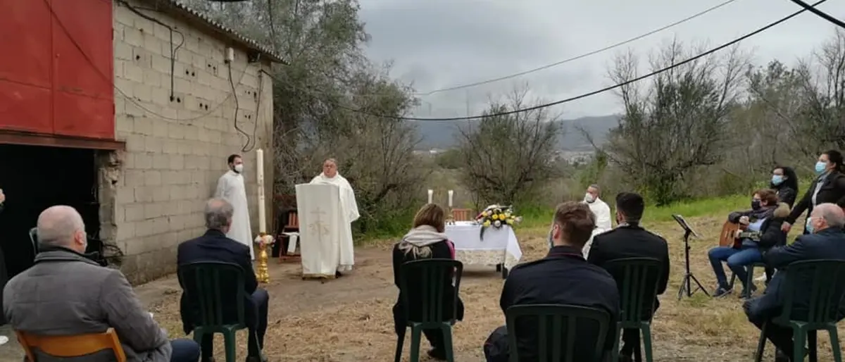 Libera, a Limbadi la messa di Pasqua celebrata su un terreno confiscato alla ‘ndrangheta