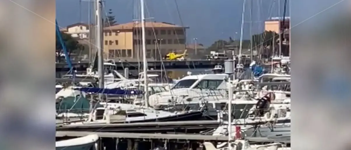 Ha un malore, cade e viene investito: interviene l'elisoccorso a Vibo Marina - Video