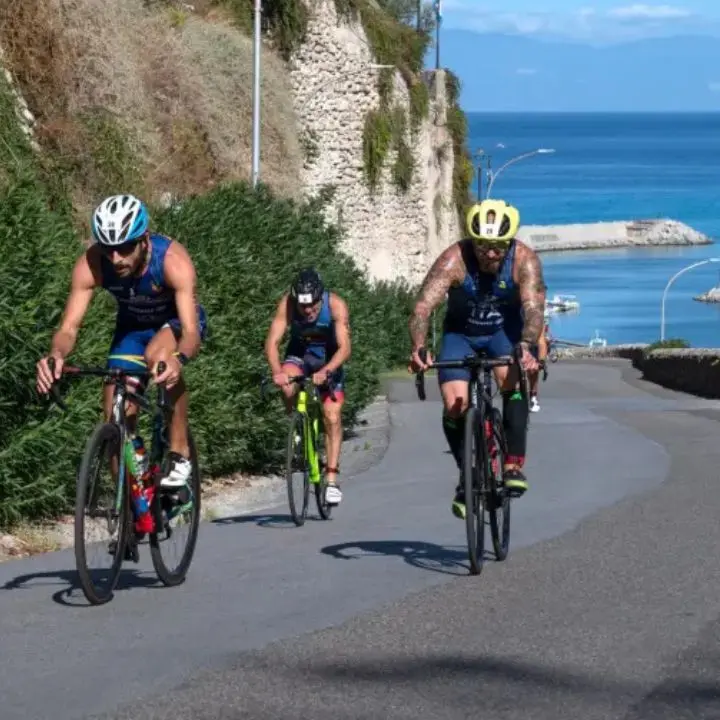 Tropea si prepara ad ospitare la III edizione del Triathlon degli Dei. Ecco il dispositivo traffico e le modifiche alla viabilità
