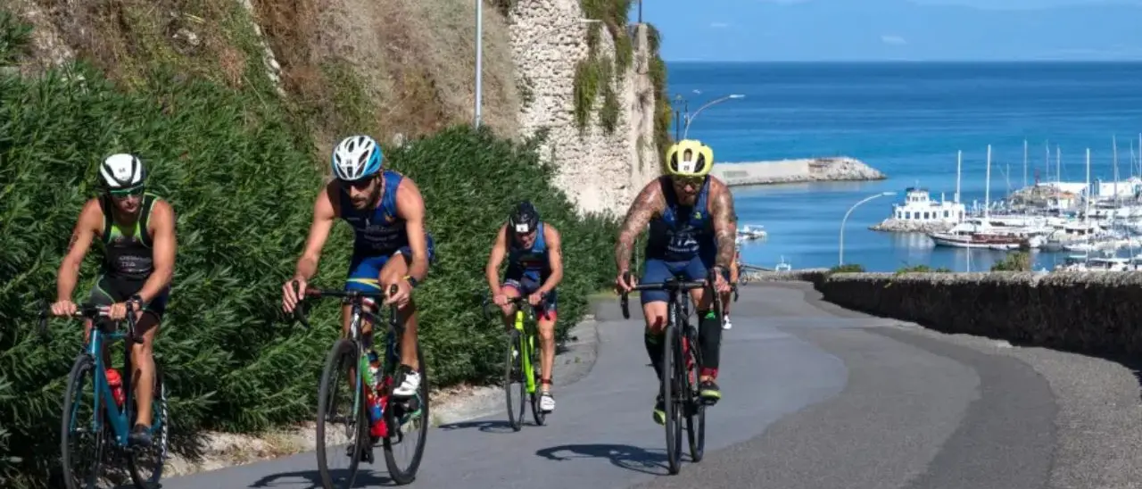 Tropea si prepara ad ospitare la III edizione del Triathlon degli Dei. Ecco il dispositivo traffico e le modifiche alla viabilità