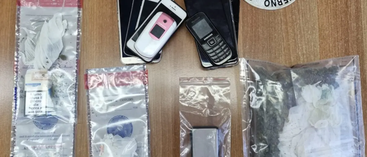 Detenzione di marijuana e furto di energia elettrica, due denunce a Vibo Marina