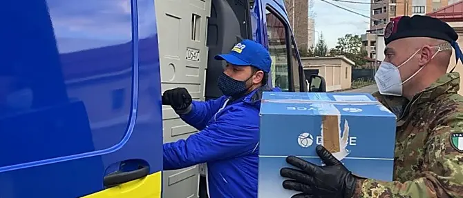 Emergenza covid, arrivano in Calabria 13.200 vaccini: dosi anche nel Vibonese