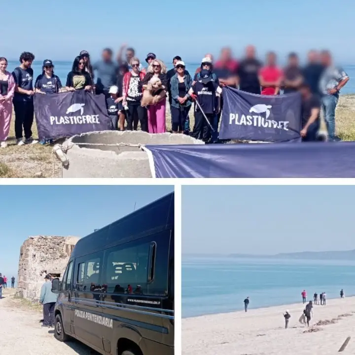 Anche i detenuti di Vibo sulla spiaggia di Palmi per ripulirla dalla plastica: tra riscatto, inclusività e ambientalismo