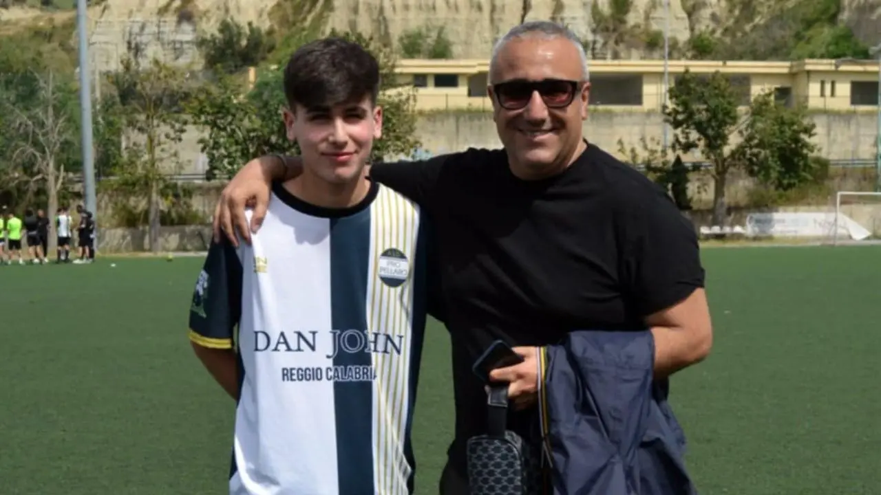 Promozione B, il Capo Vaticano si congeda con una vittoria e un addio. E il ds Verduci vede il figlio esordire... nella squadra avversaria