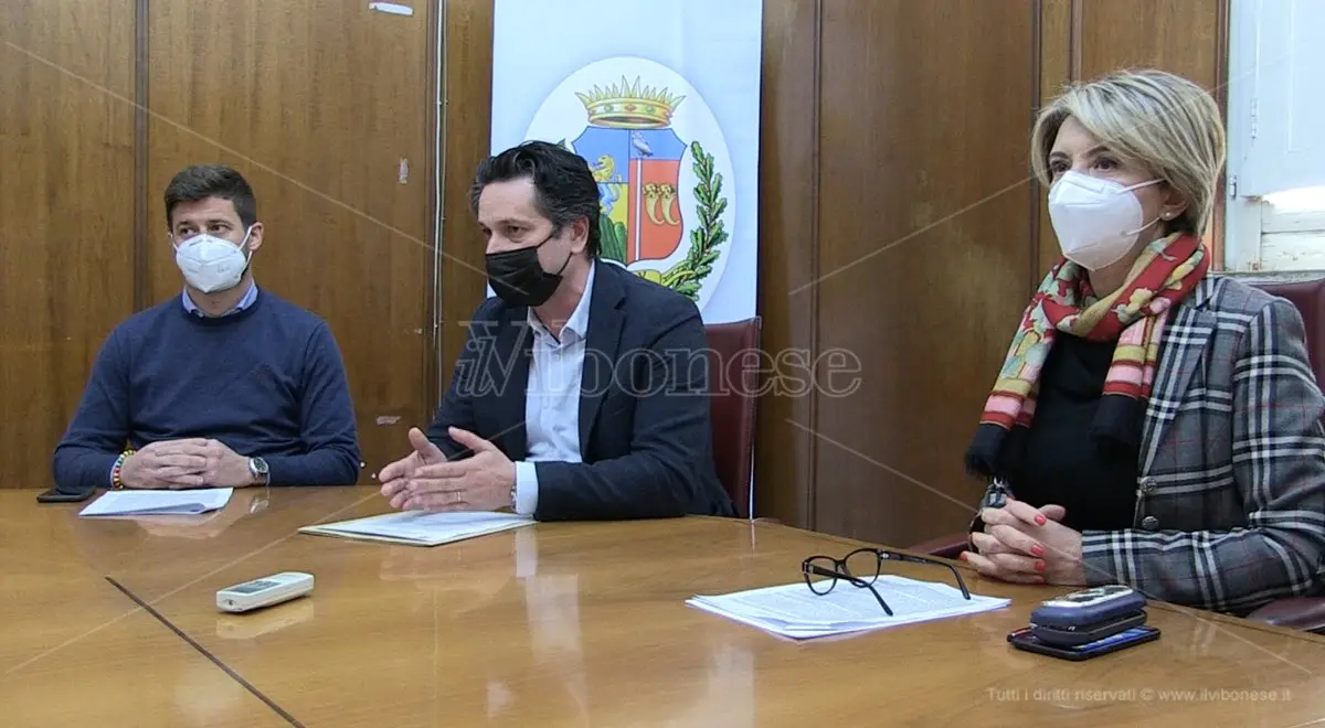 Arriva l'app che traccia i rifiuti nella città di Vibo Valentia - Video