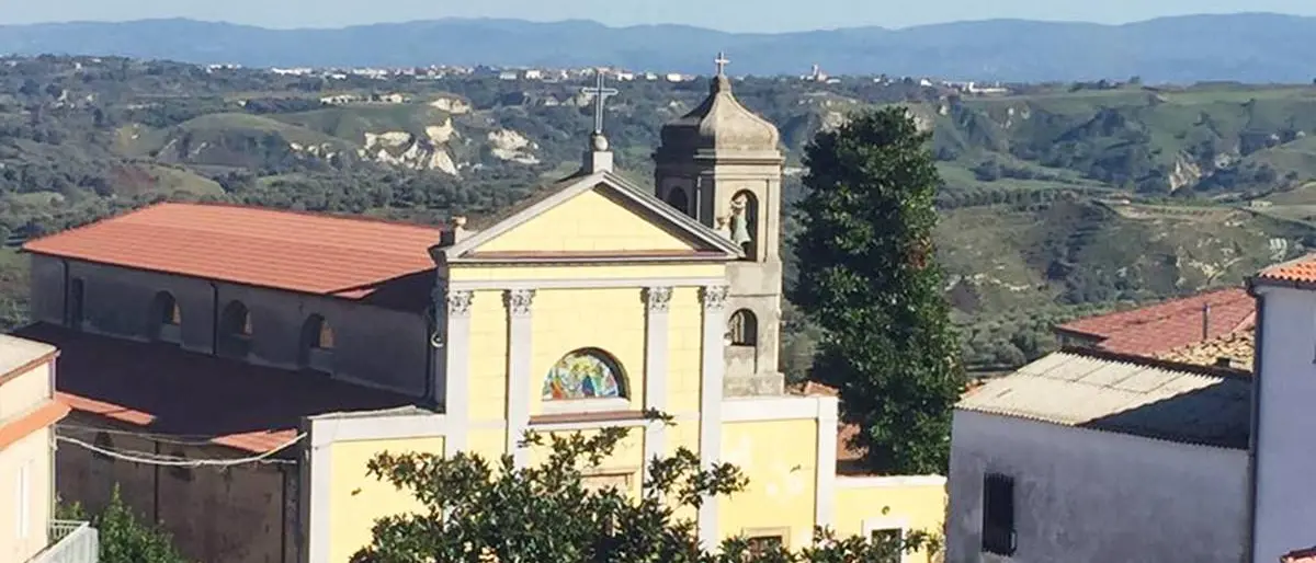 Zungri, parroco positivo al Covid: aveva celebrato messa domenica