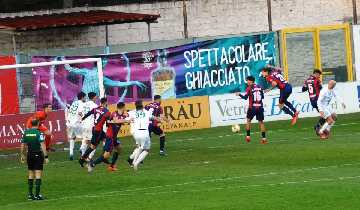 Vibonese, un cammino a rilento e domenica c’è la gara di Terni - Video