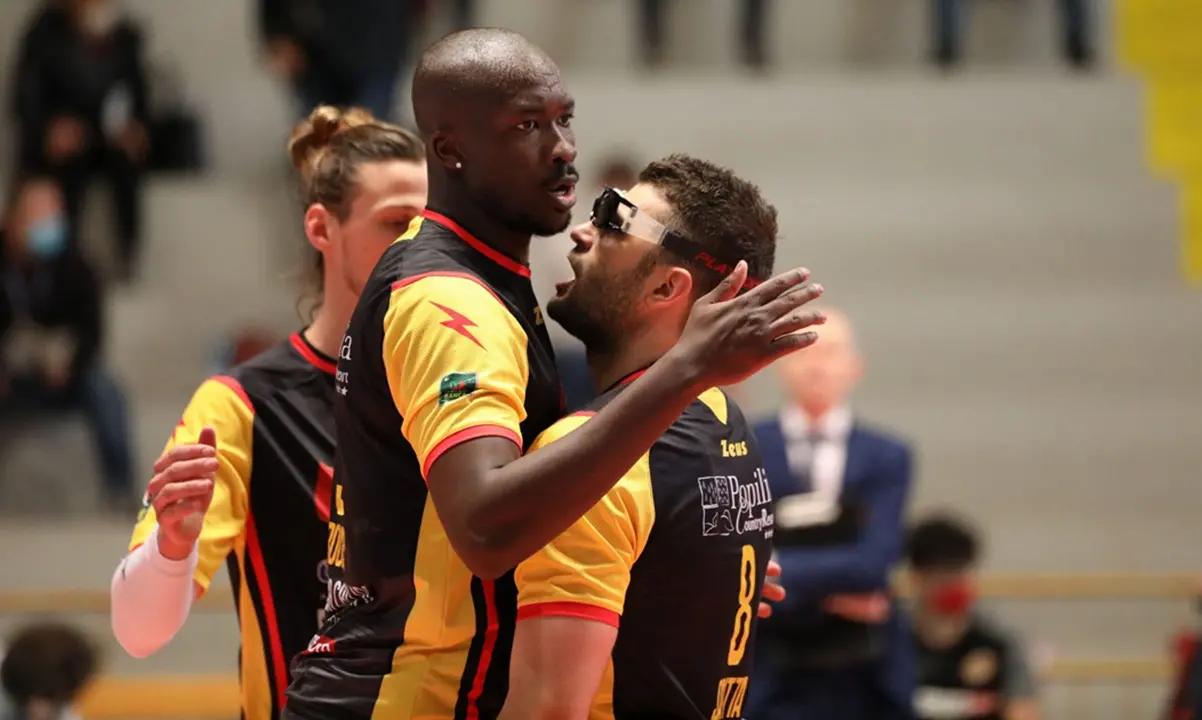 Superlega, Tonno Callipo in corsa per un posto in Europa - Video